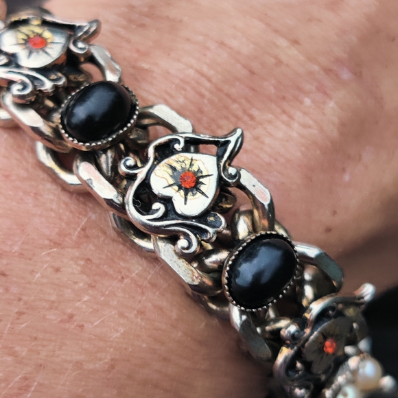 Vintage antique heart onyx and pearl bracelet - Picture 9 of 9